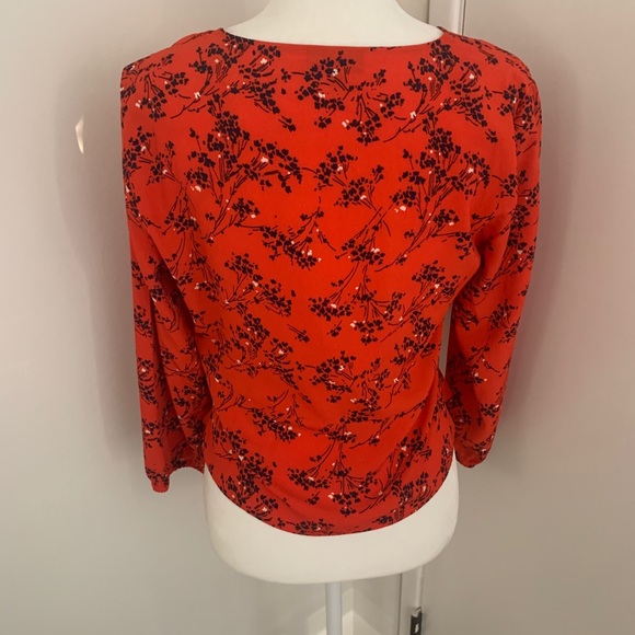 Topshop Betty Floral Print Keyhole Blouse - Picture 11 of 12